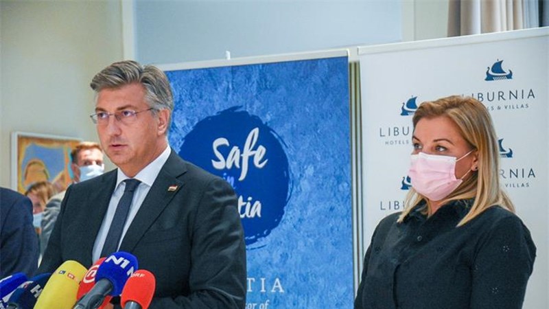 Očekujemo 60 % rekordne 2019. Prihodi fiskaliziranih računa već sada bolji. Sastanak s ratnim generalima u četvrtak